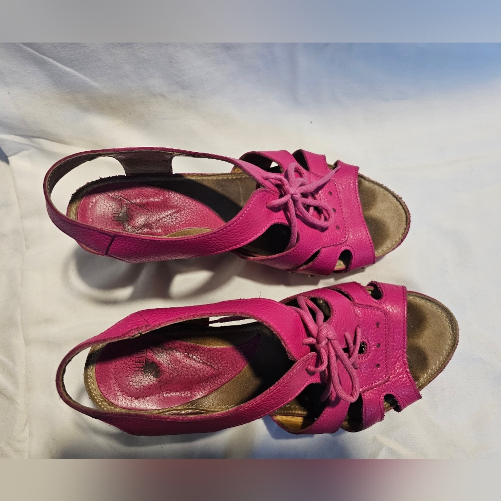 Fluevog Low Rule Joni Heeled Sandals in pink size 6.5 - Picture 5 of 8